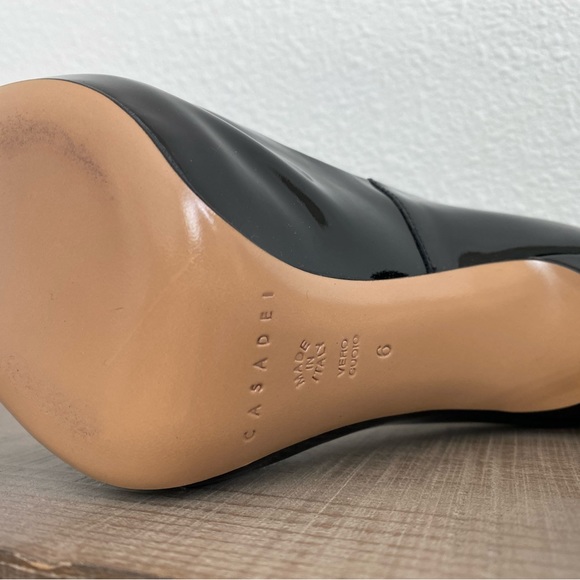 Casadei - Size 6 - Patent Leather Black Pumps - Never Worn - Picture 3 of 4